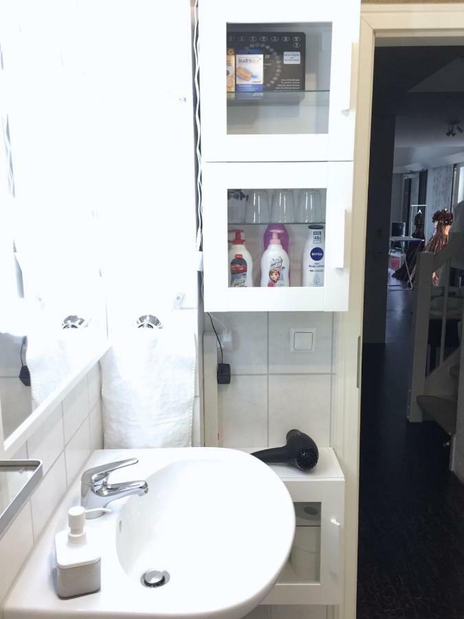 Grosses Helles Zimmer + Eigenes Bad Hamburgo Exterior foto